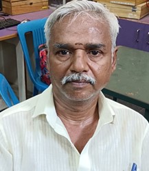 Lab Assistant Image